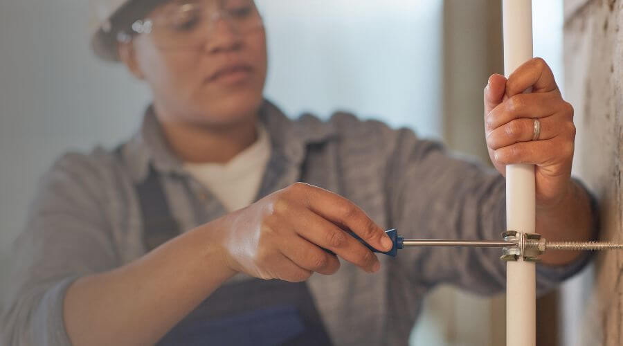 Professional same day plumber in Windom, TX
